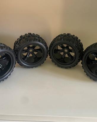 Set Gomme 1/8 off-road Savage HPI (Nuove)