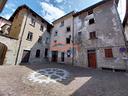 porzione-di-casa-con-box-cortenova