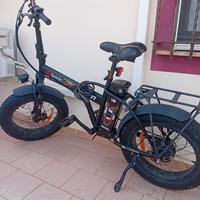 Bici pedalata assistita usata pochissimo