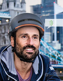 casco per bici e monopattino elettrico