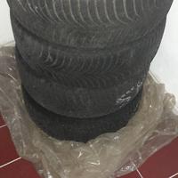 Pneumatici 255/55/r16 da neve