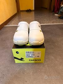 Zoccolo antinfortunistico Giasco Helsinki bianco