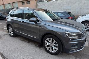 Volkswagen Tiguan 2.0 TDI SCR DSG 4MOTION Style BM
