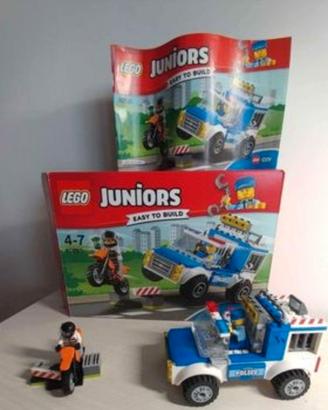 LEGO Juniors 10735 - Inseguimento sul Fuoristrada 