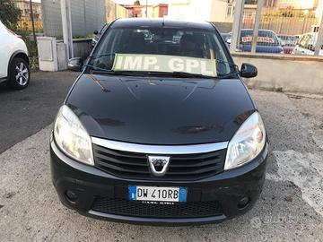 Dacia Sandero 1.4 8V GPL 75 CV 55 KW Lauréate