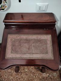 Scrittoio Antico Modello "Davenport" 