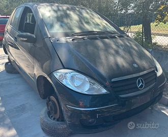 MERCEDES CLASSE A per ricambi usati