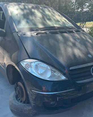 MERCEDES CLASSE A per ricambi usati