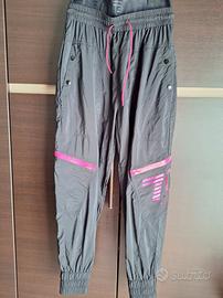 Pantaloni impermeabili nylon EA7 neri e fucsia