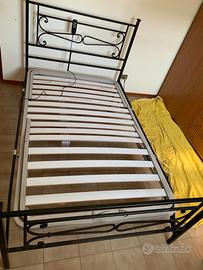 Letto con telecomando