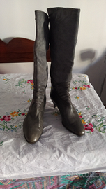 Stivali grigi scamosciati - n.36