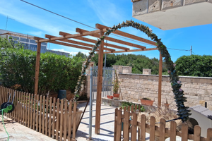 Ostuni con accesso sul mare