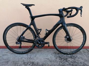 Pinarello Dogma F12 (in carbonio)