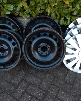 Cerchi 16" + Copricerchi