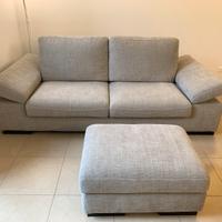 Divano nuovo comodo e sfoderabile