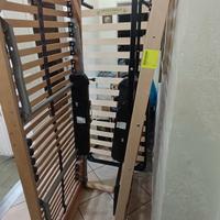 Due letti singoli con rete elettrica 