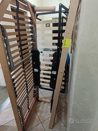 Due letti singoli con rete elettrica 