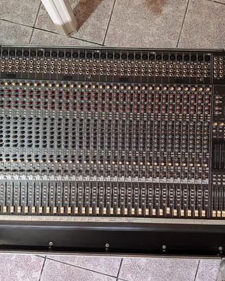 mixer mackie 32 8