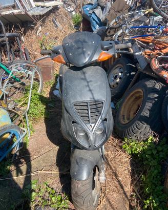 Piaggio NRG Extreme (serie MC2) pezzi