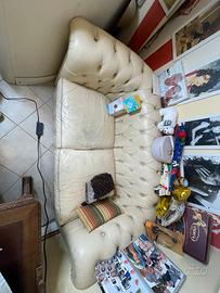 Divano Chesterfield 2 Posti in Vera Pelle Beige