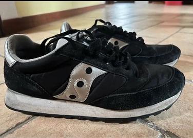 Scarpe Saucony Jazz nere e argento