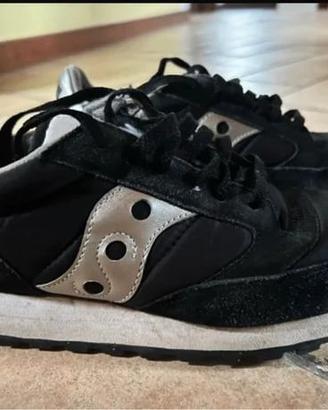 Scarpe Saucony Jazz nere e argento