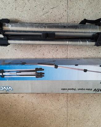 Cavalletto tripode per fotografia/video riprese