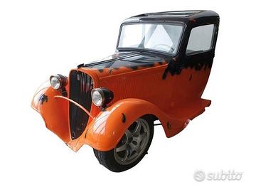 Fiat Balilla Tagliata Per Pubblicità - Esposizione