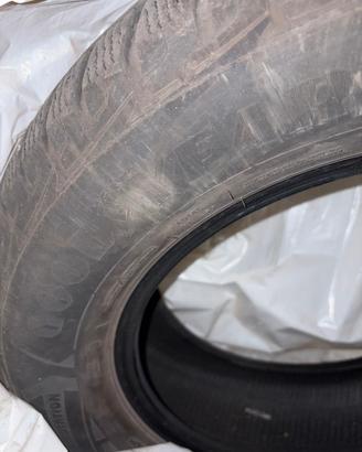 GOMME INVERNALI RAV 4