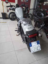 Honda Rebel 500 km0