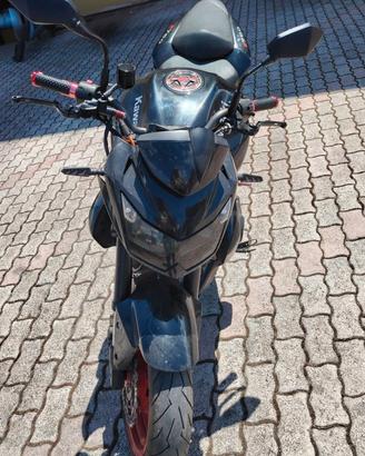 KAWASAKI Z750