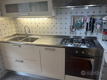 Piano cucina, in acciaio monoblocco marca Scholtès