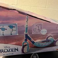 Monopattino Patinette Scooter Frozen NUOVO