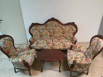 salotto completo  in stile Liberty 