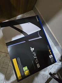 PS5 PRO 2TB CONSOLE NUOVA white
