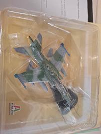 modellino velivolo AMX