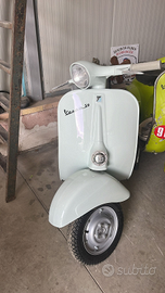 Vespa 50 faro tondo