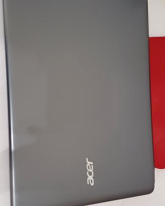 Acer Aspire E1-572G