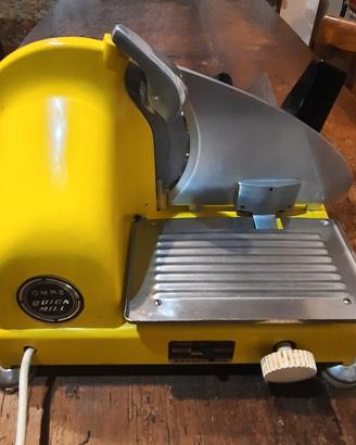 affettatrice d'epoca anni 70 funzionante