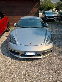 PORSCHE CAYMAN 718