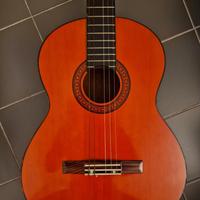 Chitarra classica marca sconosciuta