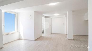 MONOLOCALE A SAN BENEDETTO DEL TRONTO