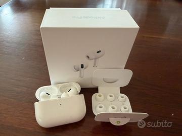 AirPods Pro 2ª generazione. Completi