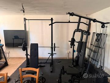 Attrezzi palestra prezzo trattabile