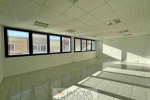 Immobile di 120 m² con 2 locali a Noventa Padovana