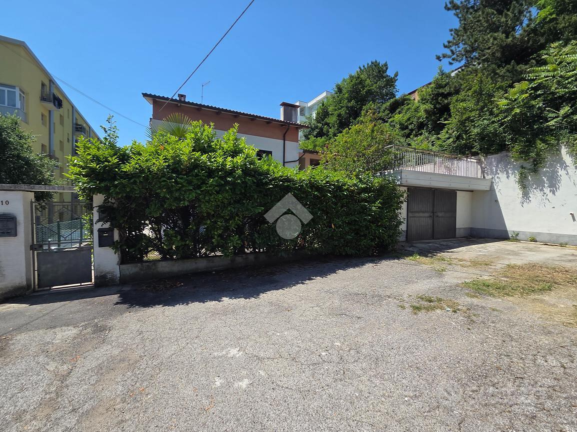 3-sobno stanovanje, 146 m²