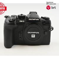Olympus OM-D E-M1 II