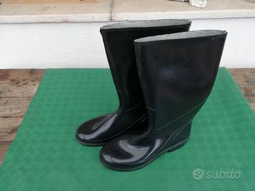 Stivali in gomma n 38 NUOVI Abbigliamento e Accessori In vendita