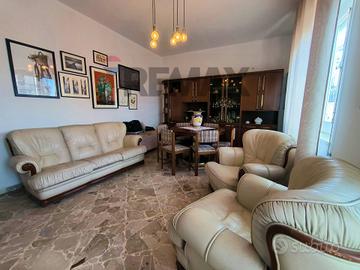 Appartamento - Giardini-Naxos