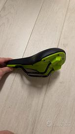 Sella emtb sequence natural fit verde nera